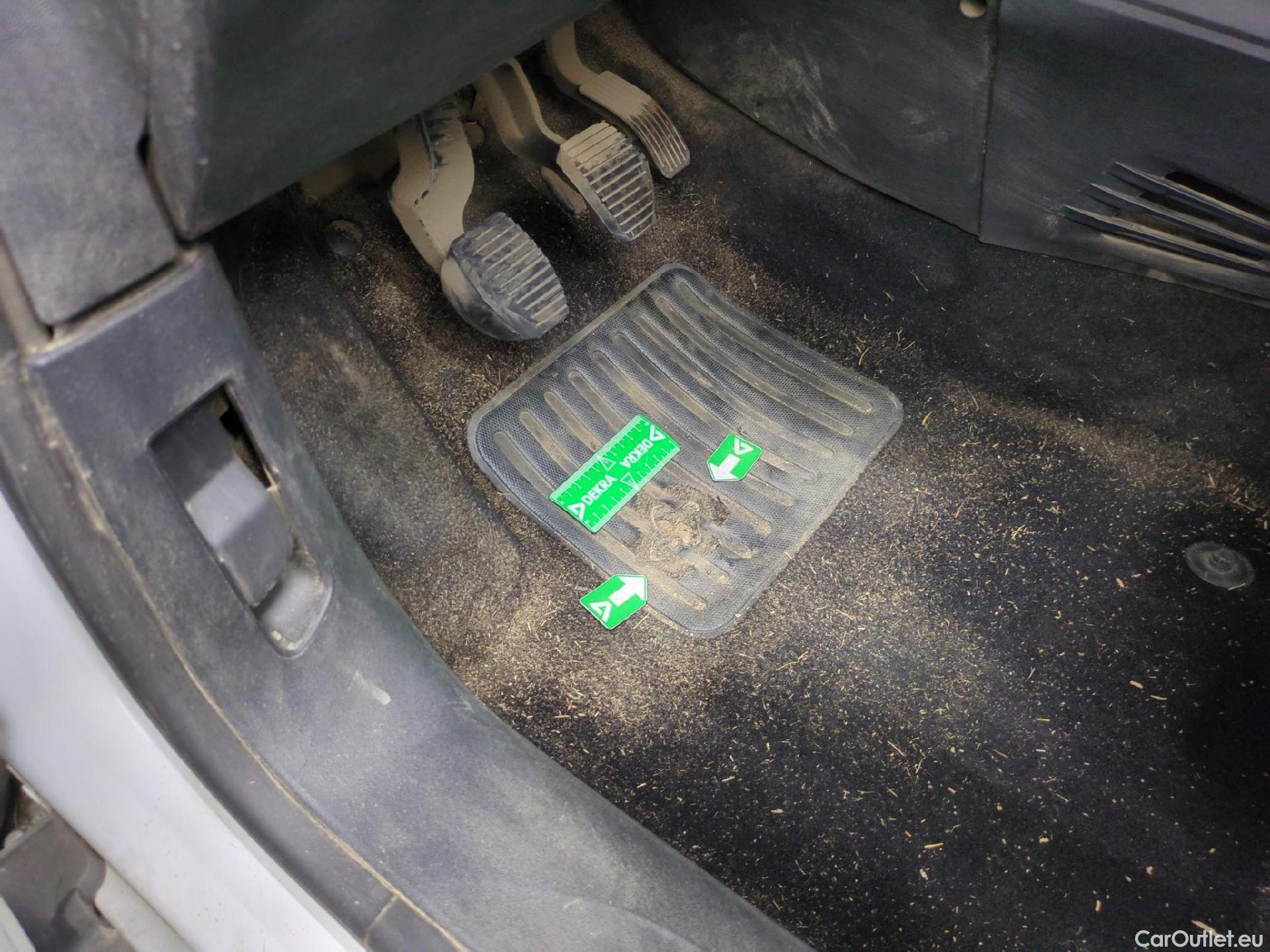  Peugeot  2008  Active Business 1.5 HDi 100CV BVM5 E6dT #2