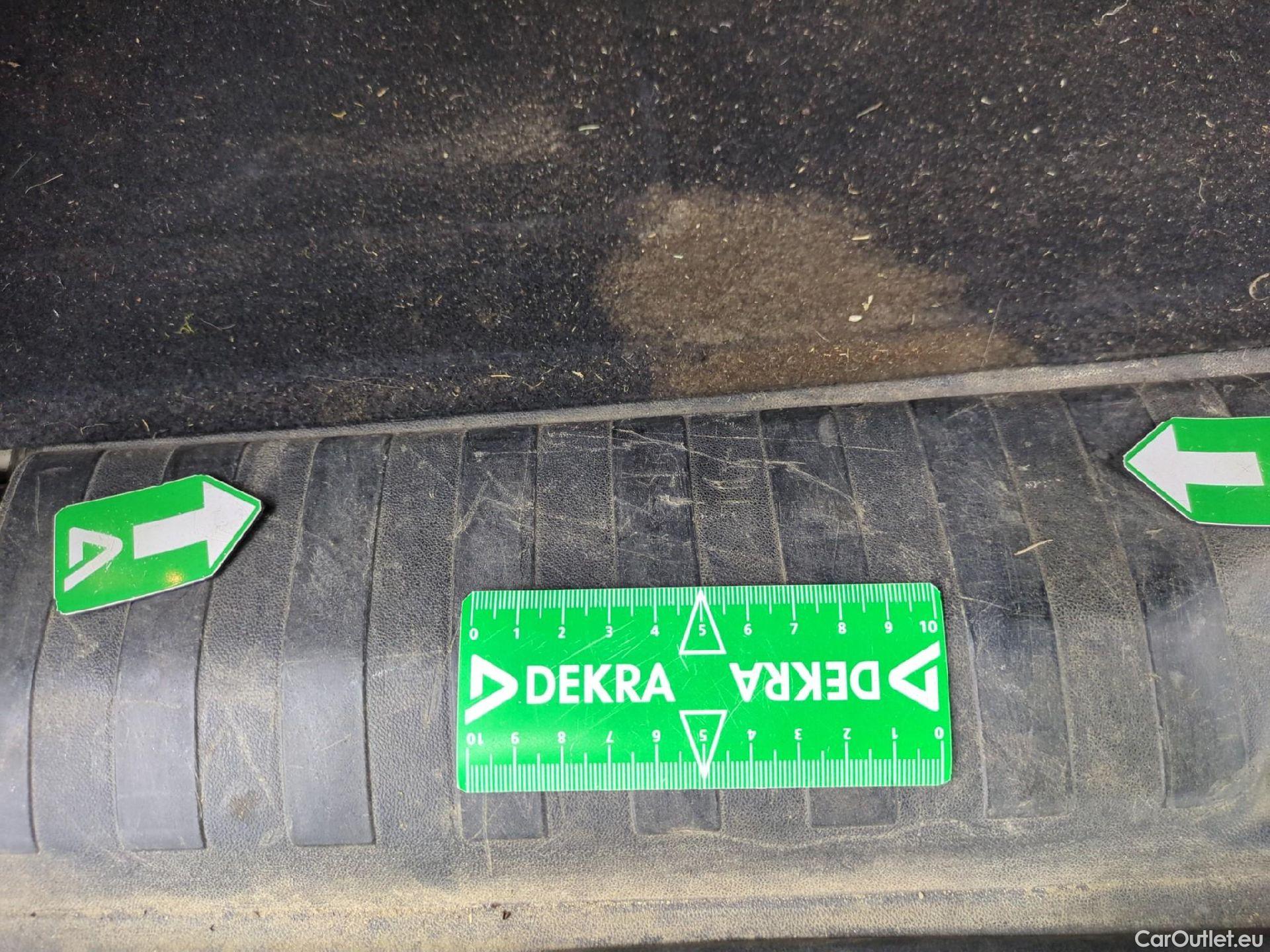  Peugeot  2008  Active Business 1.5 HDi 100CV BVM5 E6dT #12