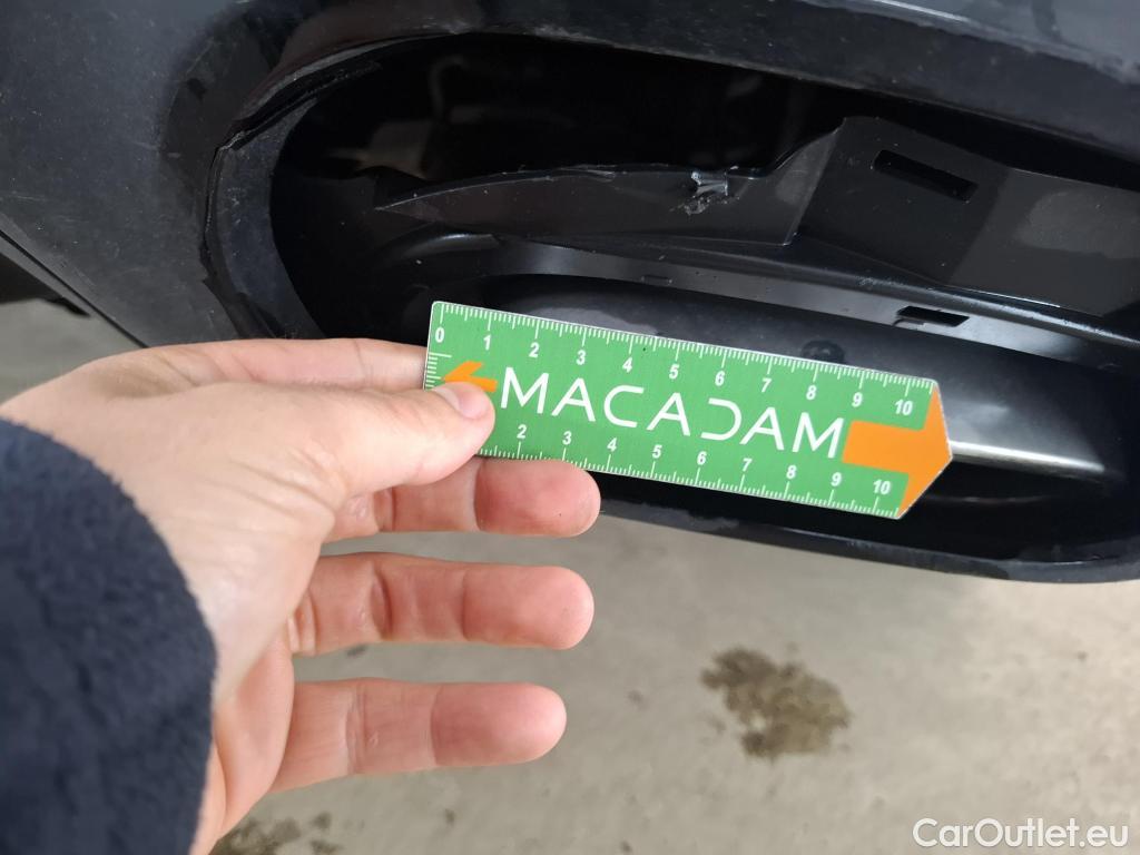  Mercedes  GLB MERCEDES-BENZ  / 2019 / 5P / SUV  200 d AMG Line #119