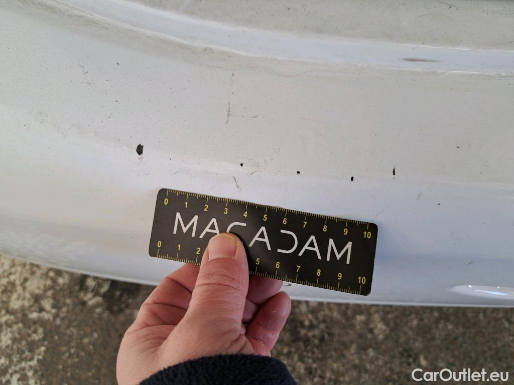  Peugeot  208 PEUGEOT  / 2015 / 5P / Berline &BLUEHDI 100 €6.c S&S ALLURE BUSINESS #11