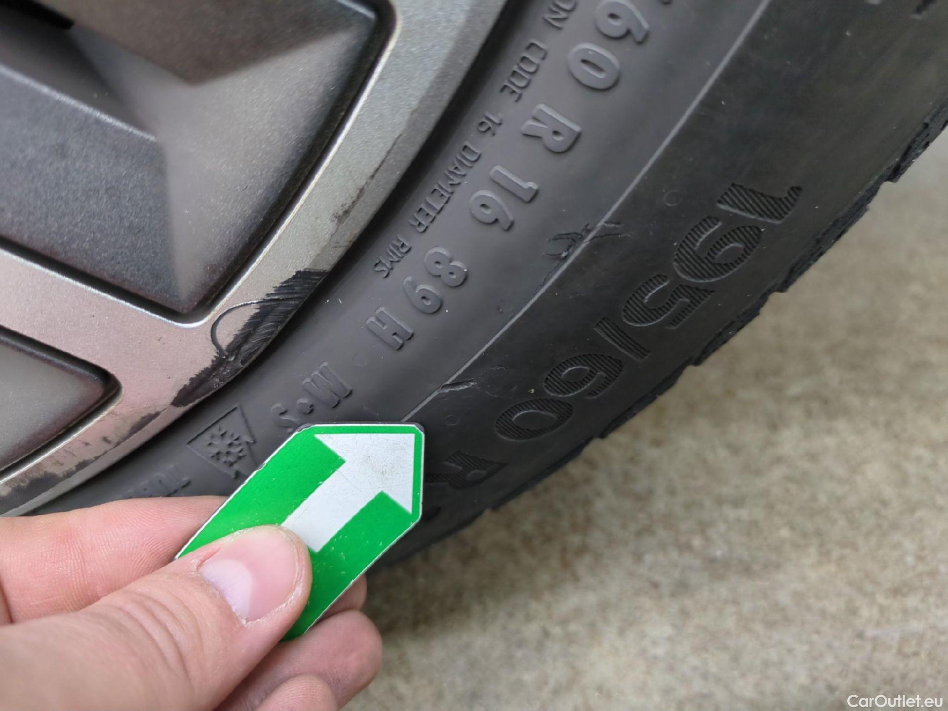  Peugeot  2008  Active Business 1.5 HDi 100CV BVM5 E6dT #26