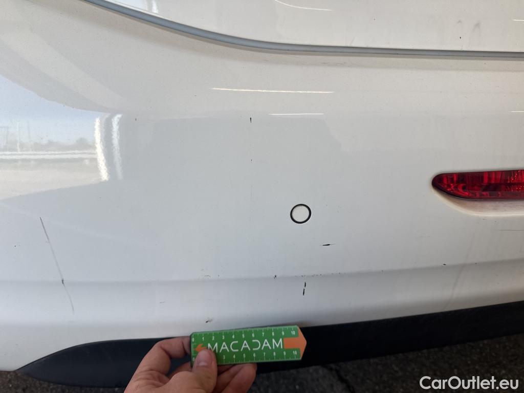  Peugeot  208 PEUGEOT  / 2015 / 5P / Berline &BLUEHDI 100 €6.c S&S ALLURE BUSINESS #14