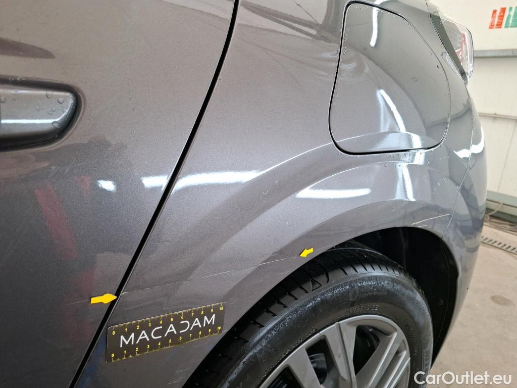  Peugeot  208 PEUGEOT  / 2019 / 5P / Berline Puretech 75 S&S Active Business #1