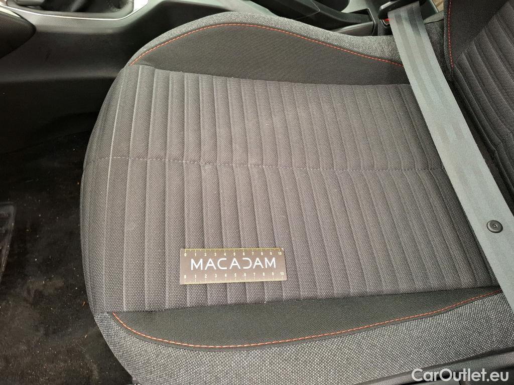  Peugeot  208 PEUGEOT  / 2019 / 5P / Berline Puretech 75 S&S Active Business #20