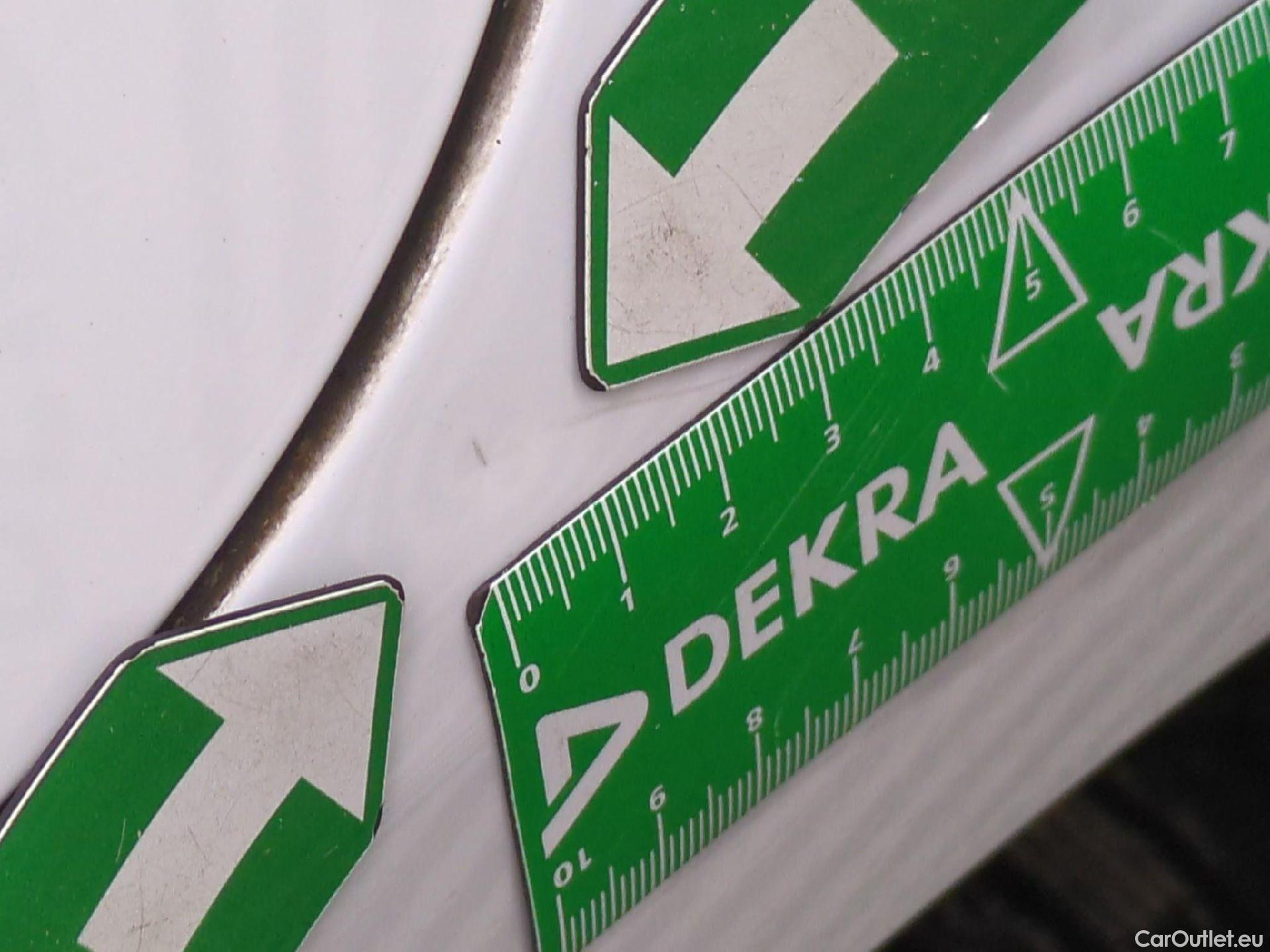  Peugeot  2008  Active Business 1.5 HDi 100CV BVM5 E6dT #56