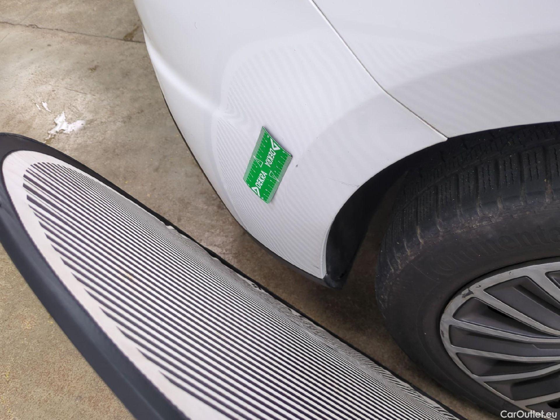  Peugeot  2008  Active Business 1.5 HDi 100CV BVM5 E6dT #52