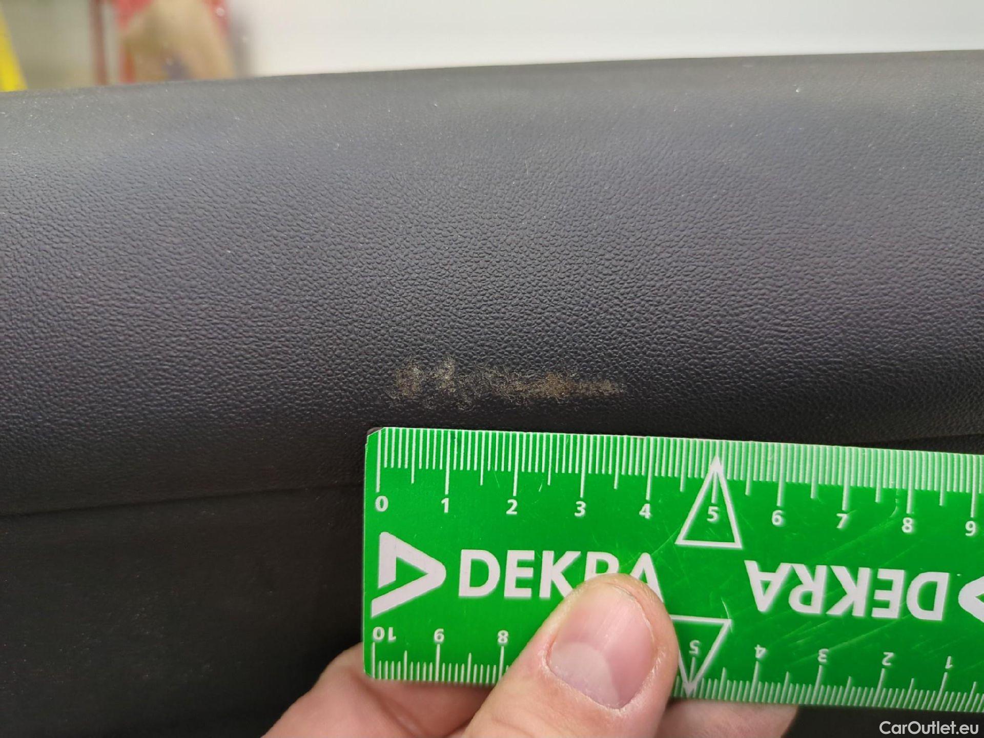  Peugeot  2008  Active Business 1.5 HDi 100CV BVM5 E6dT #37