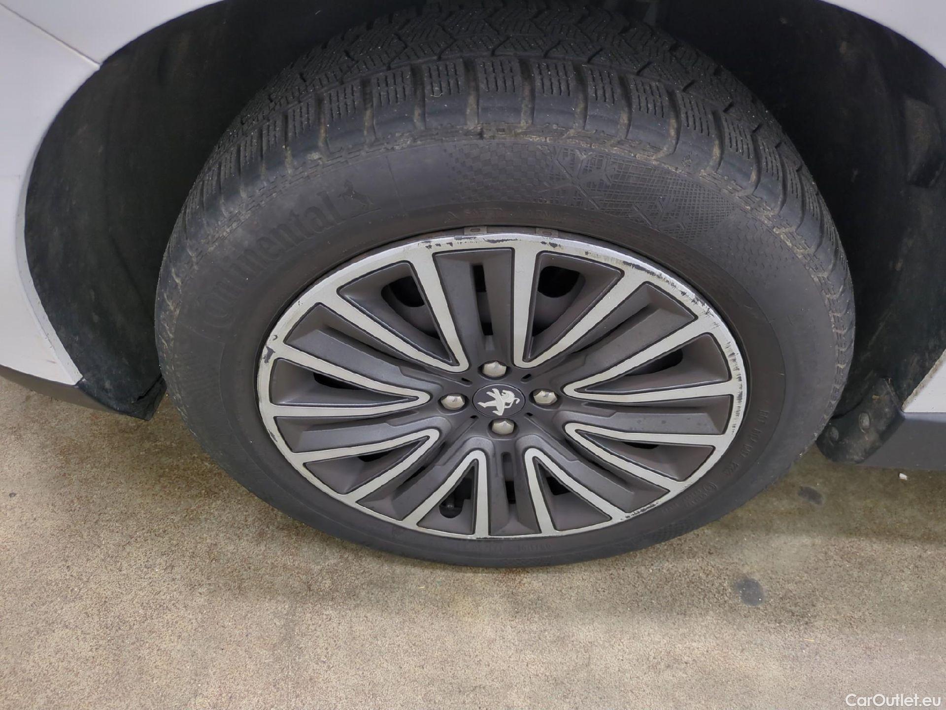  Peugeot  2008  Active Business 1.5 HDi 100CV BVM5 E6dT #28