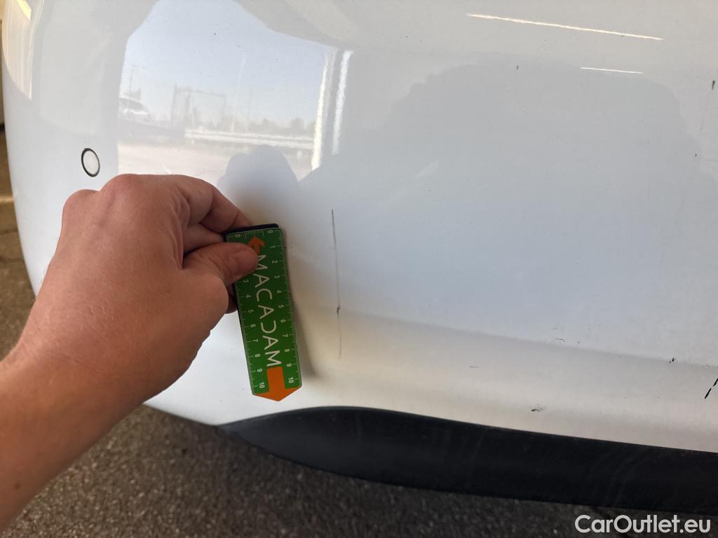  Peugeot  208 PEUGEOT  / 2015 / 5P / Berline &BLUEHDI 100 €6.c S&S ALLURE BUSINESS #13