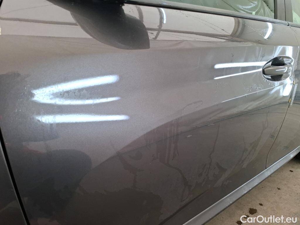  Peugeot  208 PEUGEOT  / 2019 / 5P / Berline Puretech 75 S&S Active Business #4