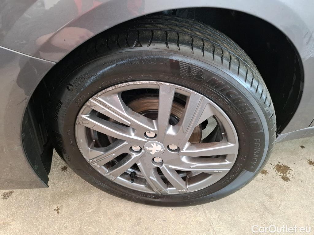  Peugeot  208 PEUGEOT  / 2019 / 5P / Berline Puretech 75 S&S Active Business #11