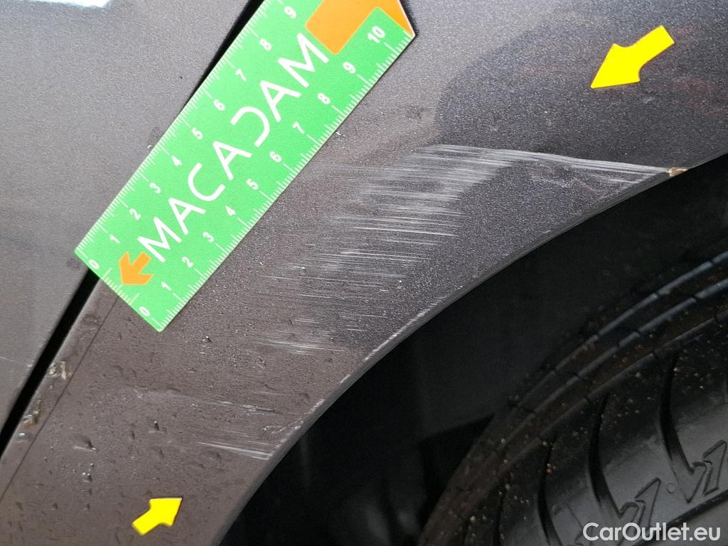  Toyota  Yaris TOYOTA  Hybride / 2019 / 5P / Berline Hybride 114h France Business #6