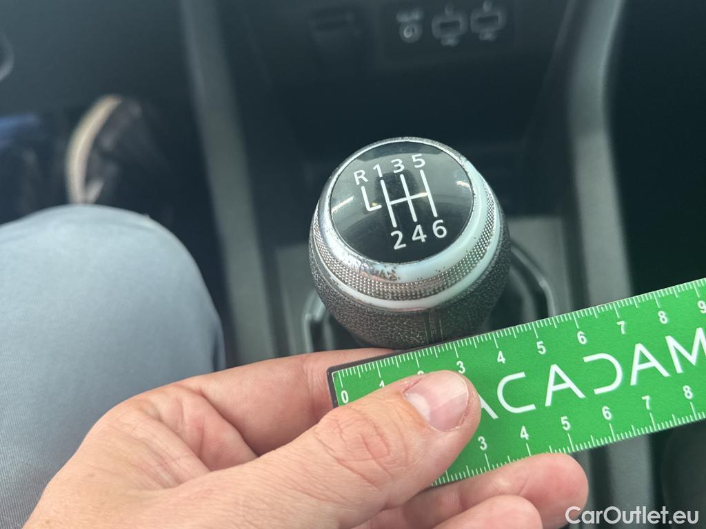  Renault  Clio  V Business 1.0 TCe 90CV BVM6 E6d #32