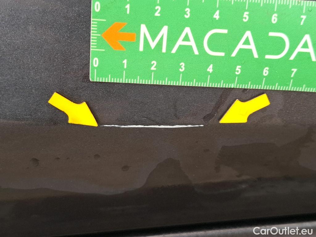  Toyota  Yaris TOYOTA  Hybride / 2019 / 5P / Berline Hybride 114h France Business #54