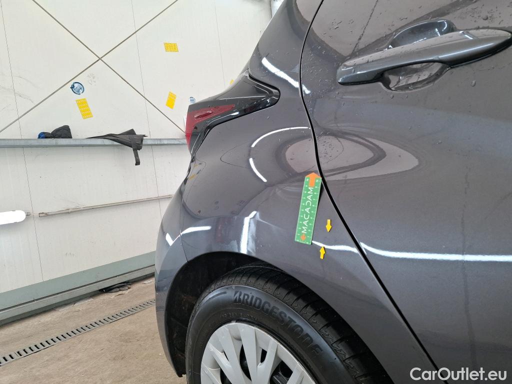  Toyota  Yaris TOYOTA  Hybride / 2019 / 5P / Berline Hybride 114h France Business #33