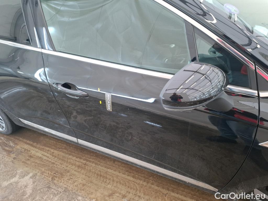  Renault  Clio  V Initiale Paris 1.0 TCe 100CV BVM5 E6dT #1