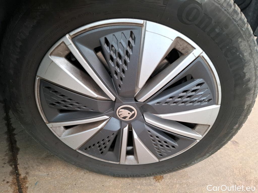  Skoda  Karoq SKODA  / 2022 / 5P / SUV 1.5 TSI 150ch ACT DSG7 Business #37