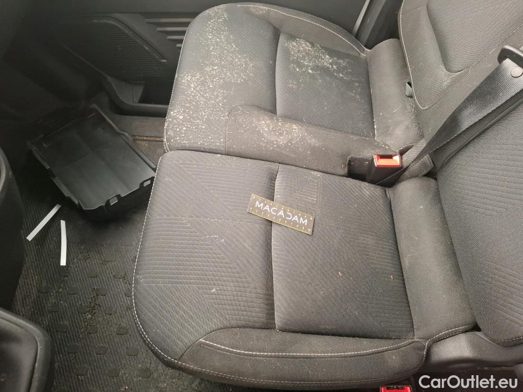  Renault  Trafic  Fourgon L2H1 3T Grand Confort 2.0 dCi 130CV BVM6 E6d #21