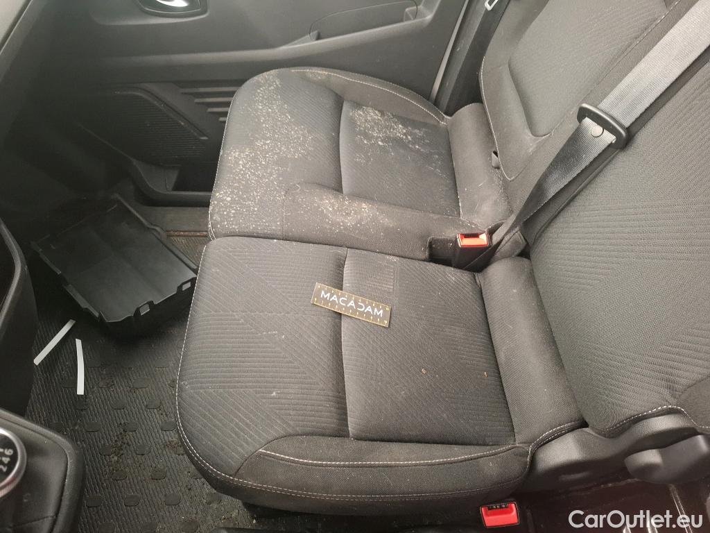  Renault  Trafic  Fourgon L2H1 3T Grand Confort 2.0 dCi 130CV BVM6 E6d #20