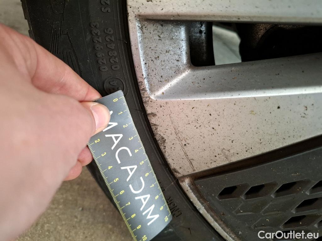  Skoda  Karoq SKODA  / 2022 / 5P / SUV 1.5 TSI 150ch ACT DSG7 Business #27