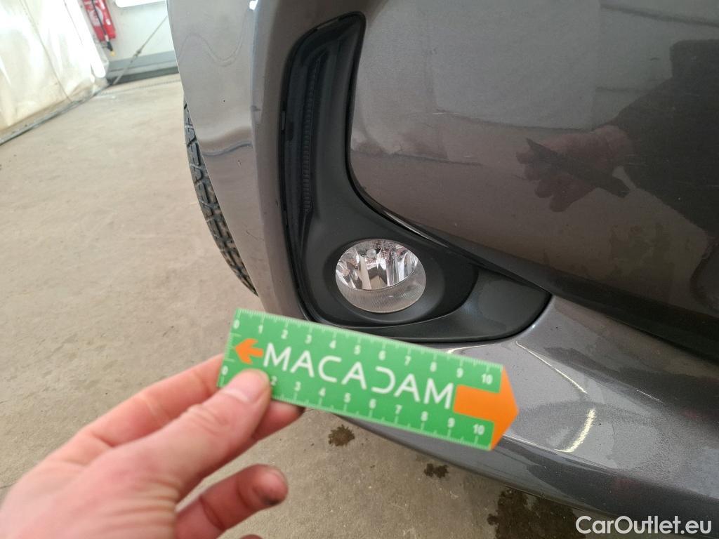  Toyota  Yaris TOYOTA  Hybride / 2019 / 5P / Berline Hybride 114h France Business #60