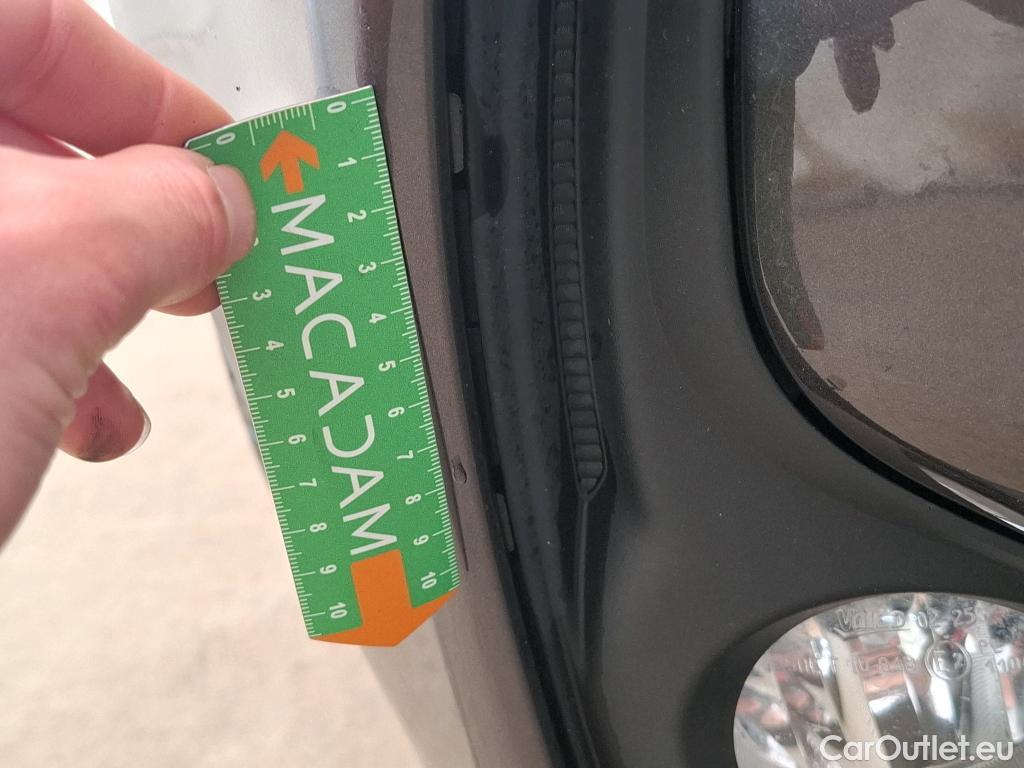  Toyota  Yaris TOYOTA  Hybride / 2019 / 5P / Berline Hybride 114h France Business #61