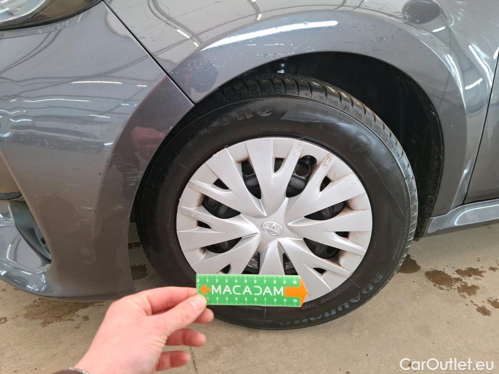  Toyota  Yaris TOYOTA  Hybride / 2019 / 5P / Berline Hybride 114h France Business #39