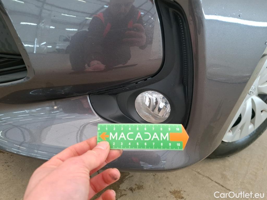  Toyota  Yaris TOYOTA  Hybride / 2019 / 5P / Berline Hybride 114h France Business #58