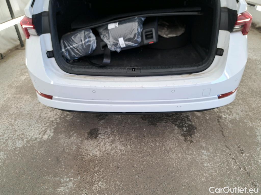  Skoda  Octavia  Break Business 2.0 TDI 150CV BVA7 E6d #8