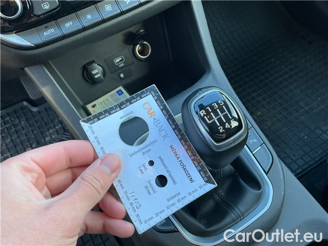  Hyundai  i30  kom.1.5T-GDI Smart 5d #13