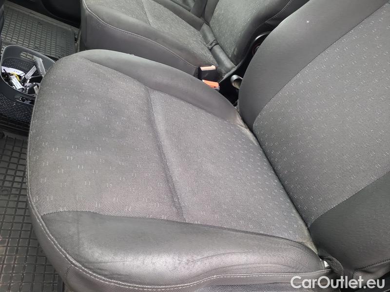  Opel  Movano  2 (2003) Mov.Van CDTI 135 3.5 L2H2 FWD #10