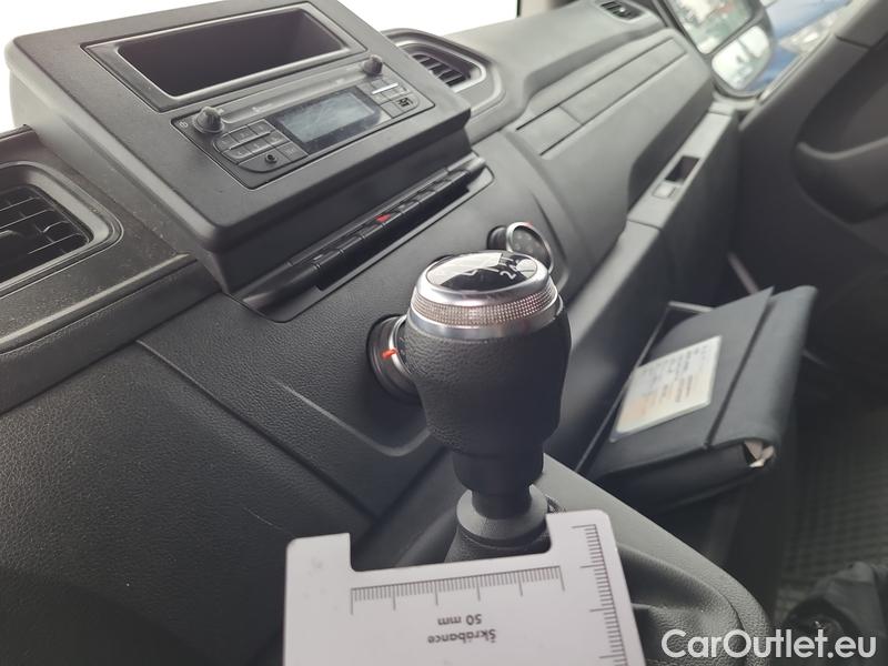  Opel  Movano  2 (2003) Mov.Van CDTI 135 3.5 L2H2 FWD #9