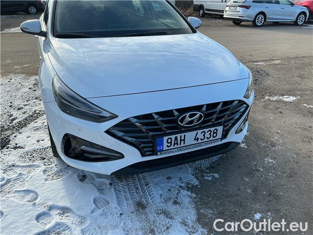  Hyundai  i30  kom.1.5T-GDI Smart 5d #5