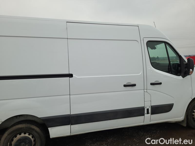  Opel  Movano  2 (2003) Mov.Van CDTI 135 3.5 L2H2 FWD #25
