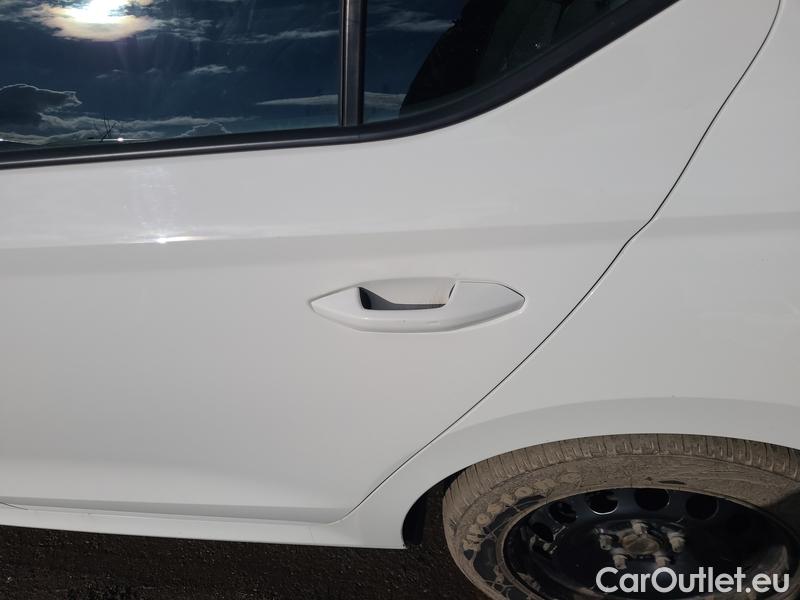  Skoda  Octavia  Lim. (NX3)(2020)  2.0TDI 85 Ambition 5d #26