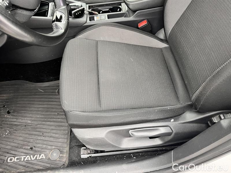  Skoda  Octavia  Lim. (NX3)(2020)  2.0TDI 85 Ambition 5d #13