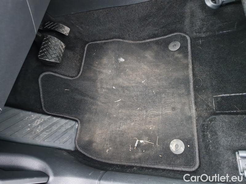  Skoda  Karoq  (NU)(2017->)  1.5TSI 110 Style AT #2