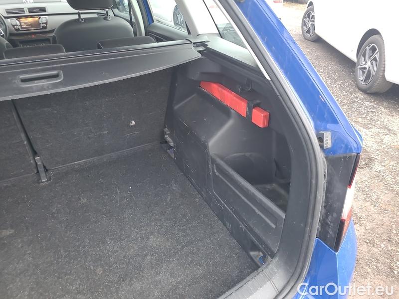  Skoda  Fabia  Combi (2015) Com.1.0TSI 70 Ambition 5d #29