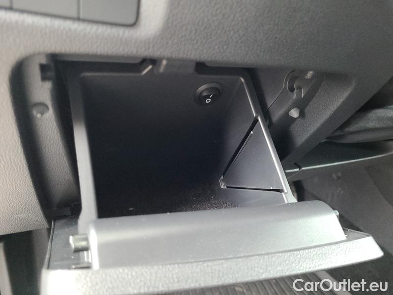  Skoda  Octavia  Combi (NX3)(2020) Oct.Co1.5TSI CNG 130 Ambit AT #7