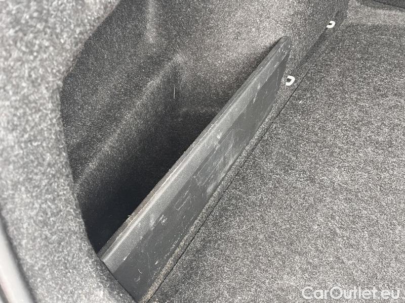  Skoda  Octavia  Lim. (NX3)(2020)  2.0TDI 85 Ambition 5d #16