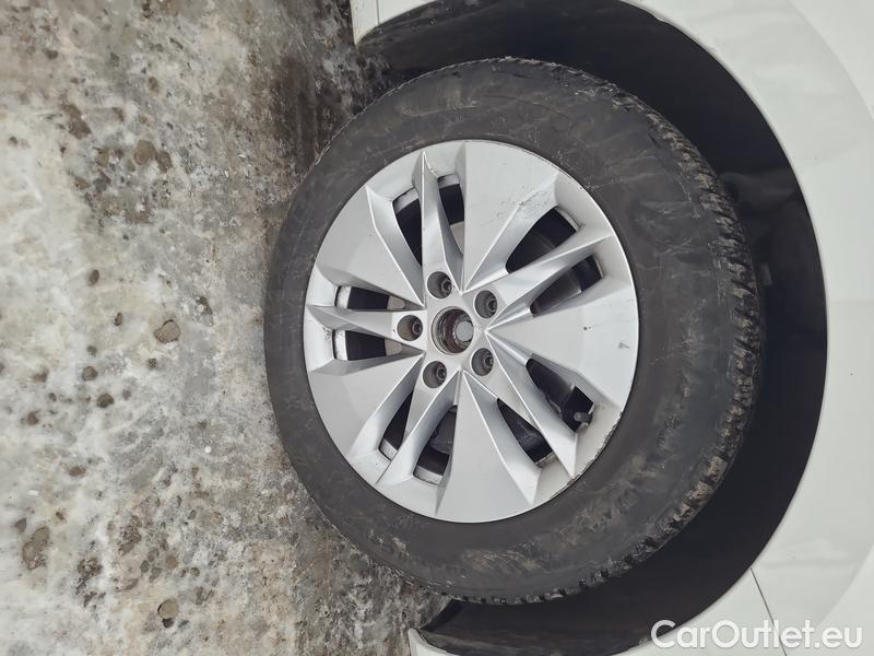  Skoda  Octavia  Combi (NX3)(2020) Oct.Co1.5TSI CNG 130 Ambit AT #6