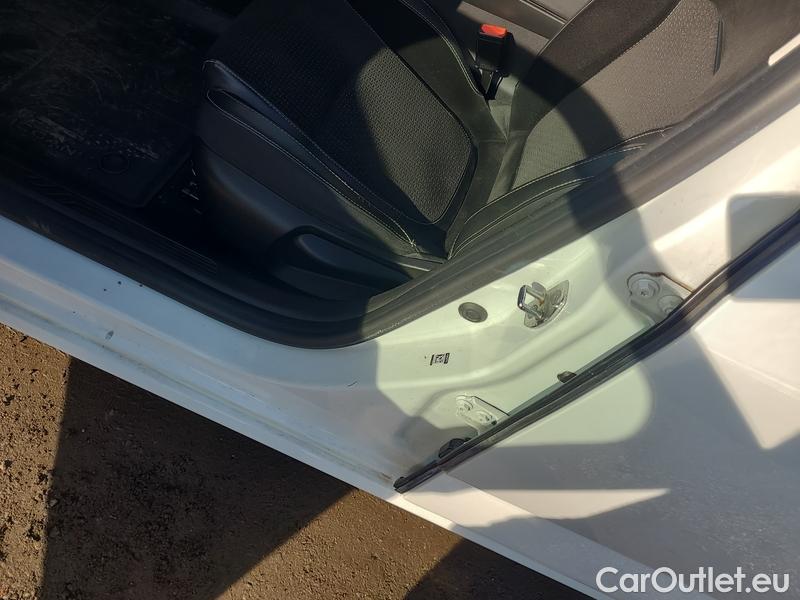  Renault  Megane  IV Estate  (2016)  GT 1.5dCi 115 Intens #6