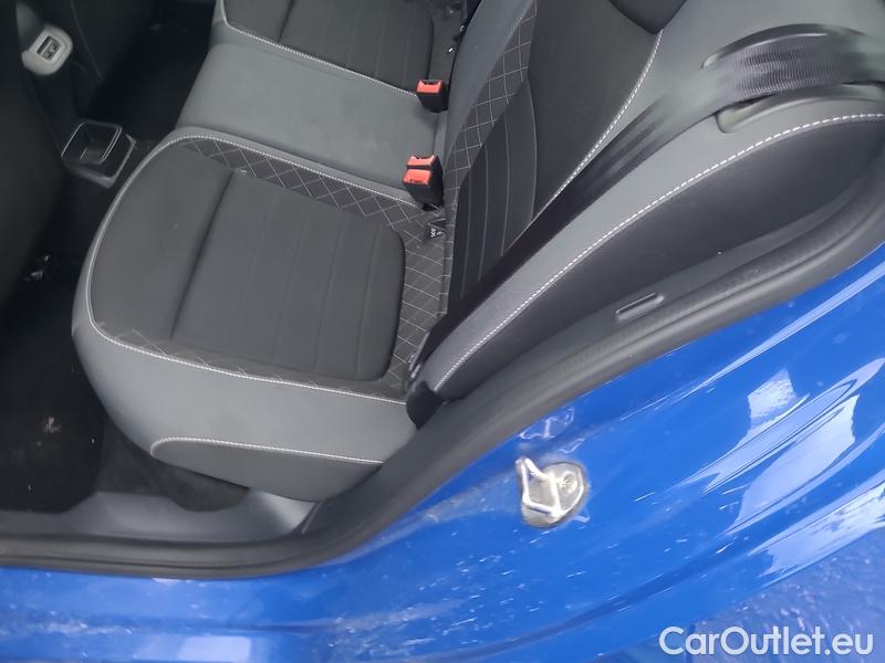  Skoda  Fabia  Combi (2015) Com.1.0TSI 70 Ambition 5d #22