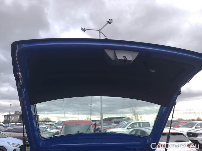  Skoda  Fabia  Combi (2015) Com.1.0TSI 70 Ambition 5d #27