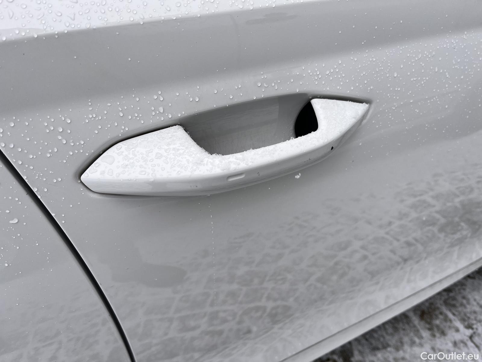  Skoda  Octavia  Lim. (NX3)(2020)  2.0TDI 85 Ambition 5d #9