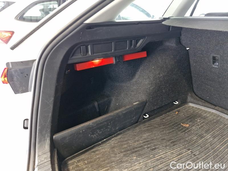  Skoda  Octavia  Combi (NX3)(2020) Oct.C.2.0TDI 110 4x4 Ambit AT #18