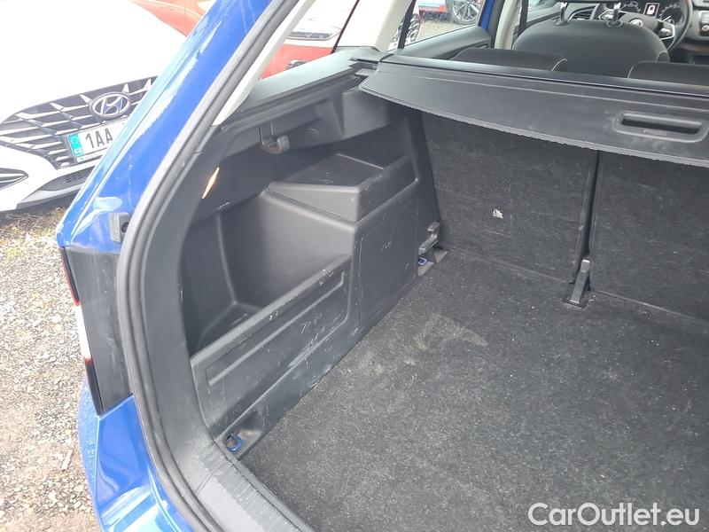  Skoda  Fabia  Combi (2015) Com.1.0TSI 70 Ambition 5d #30