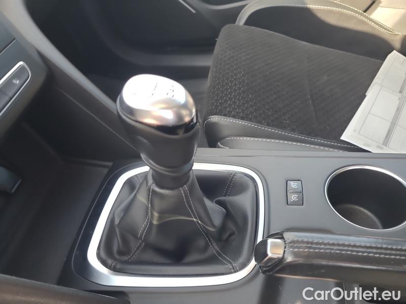  Renault  Megane  IV Estate  (2016)  GT 1.5dCi 115 Intens #13