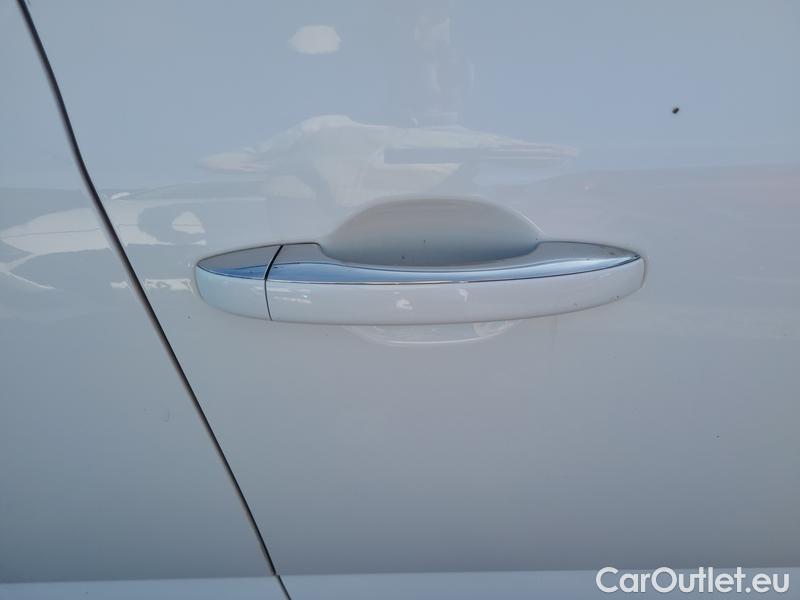  Renault  Megane  IV Estate  (2016)  GT 1.5dCi 115 Intens #25