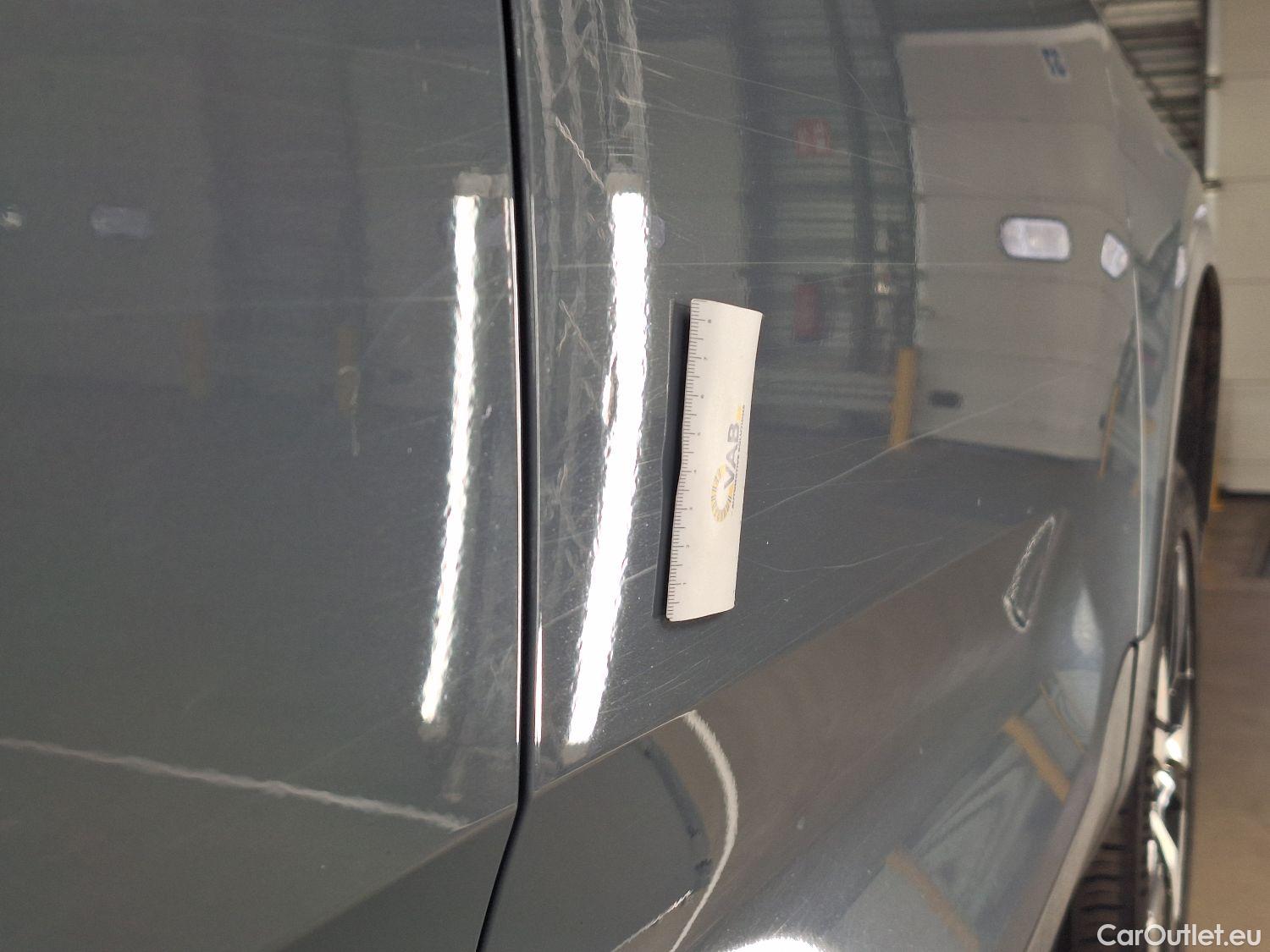  Volvo  XC 40 Volvo, XC40 '17 PHEV, Volvo XC40 T4 Recharge Geartronic R-Design 5d #17